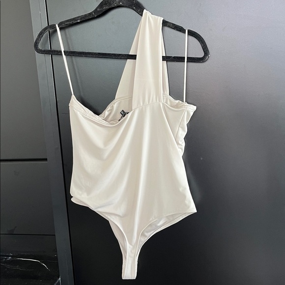 Dynamite One-Shoulder Bodysuit - Picture 5 of 8